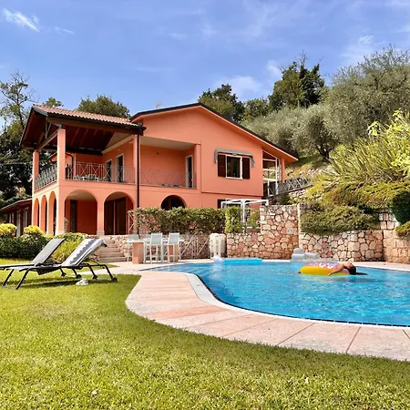 Certi Olivi Villa *